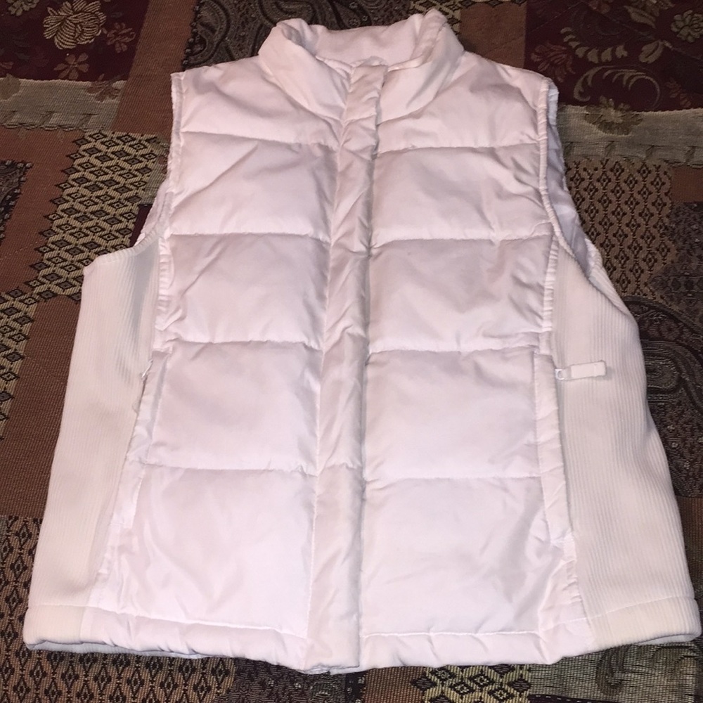 ✅White Gap Vest